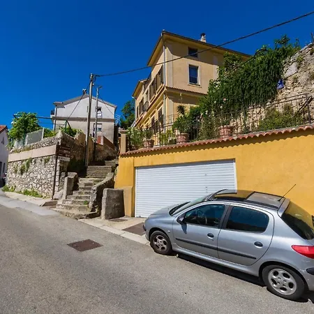 Apartmán Petrinovic C *