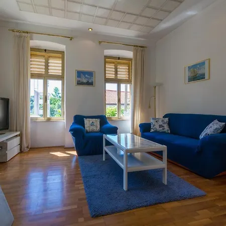 Petrinovic C * קריקווניצה