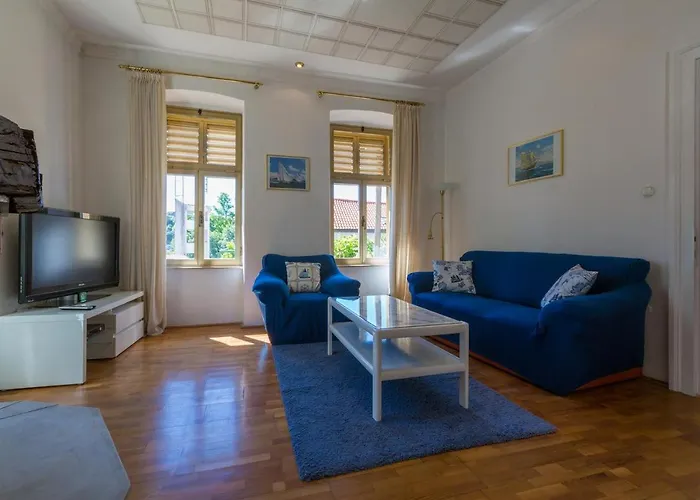 Petrinovic C * Crikvenica